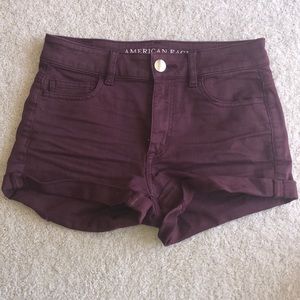 american eagle maroon shorts